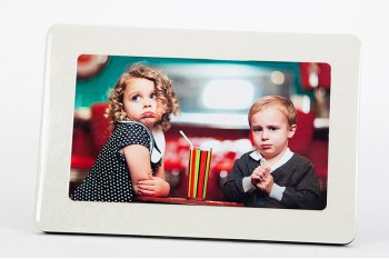 εκτύπωση φωτογραφίας  σε αλουμίνιο με κορνίζα διάσταση  12,7cm X 25,4cm